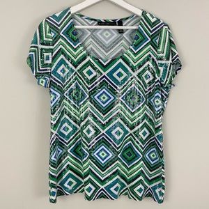 Black Label by Chico's Diamond Geometric Print Sequin Short Sleeve Top